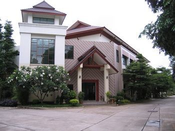 Tanya Resort Chiang Rai Ngoại thất bức ảnh